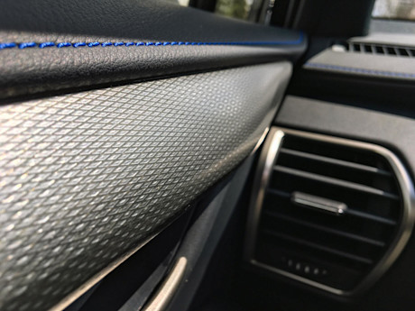 Lexus NX 300h 2021 : essai routier Image