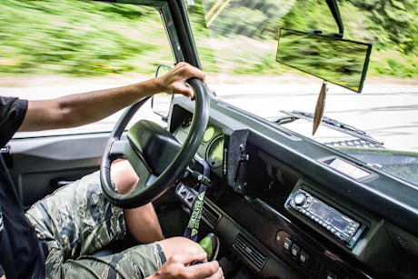 Editorial 2000 land rover defender 110 bm 19