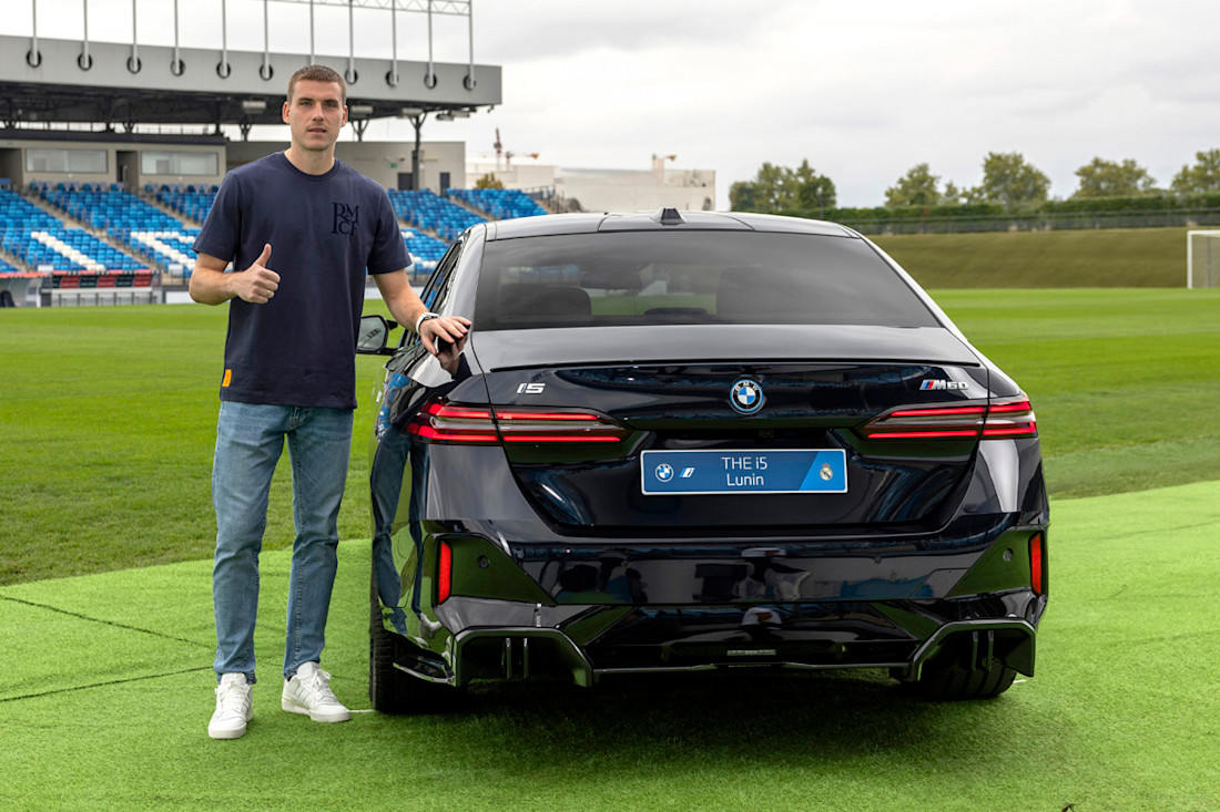 BMW Real Madrid 24-25 (19).jpg