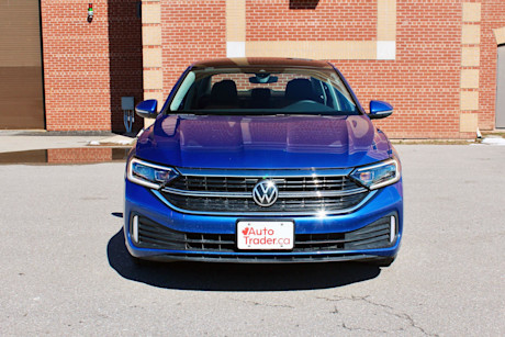 Editorial 2023 volkswagen jetta highline 01 pb