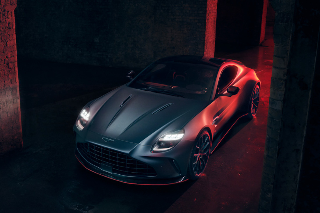 Aston-Martin-vantage-S-2025 (8).jpg