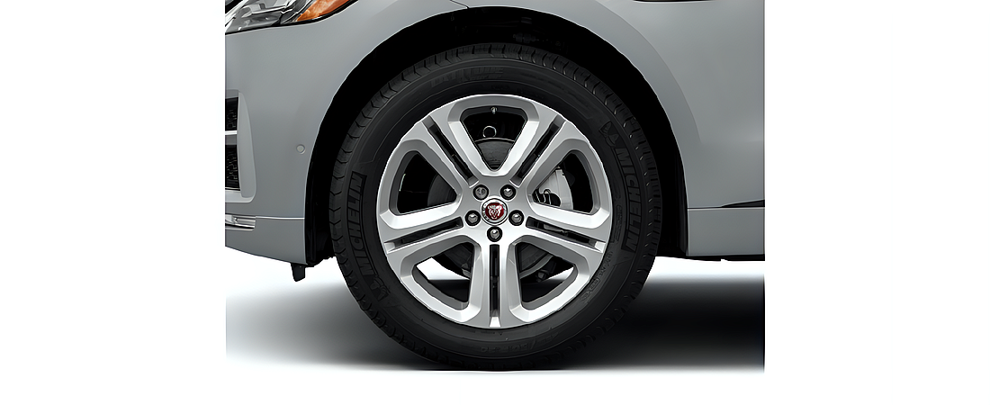 Jaguar F-Pace 2018 55