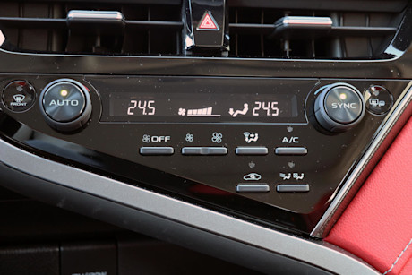 Editorial 2021 toyota camry hybrid xse 24 jm