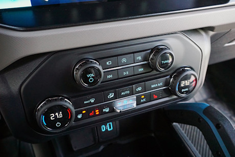 Editorial 2021 ford bronco 2 door wildtrak 42 di