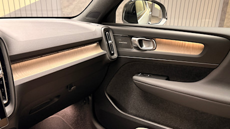 2027 Volvo XC40 - Preview - JL - 260831 - 28