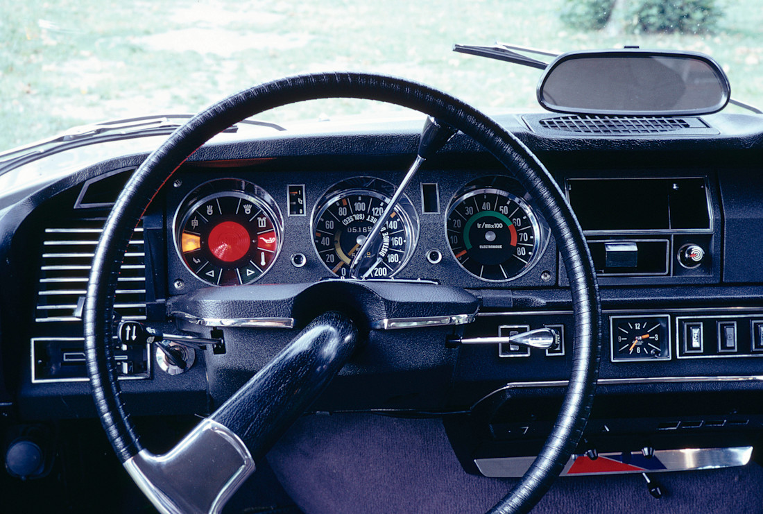 citroen ds 21 interieur