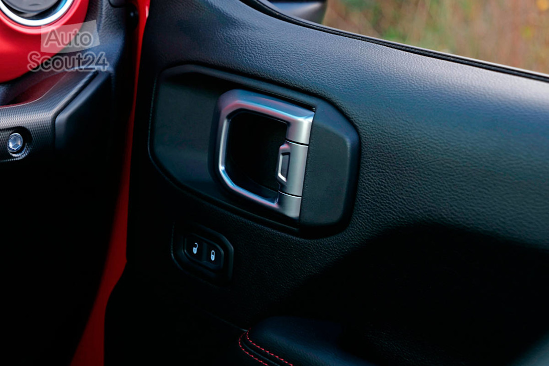 Prueba Jeep Wrangler Rubicon Gasolina 2020 Ruben Fidalgo (7).jpg