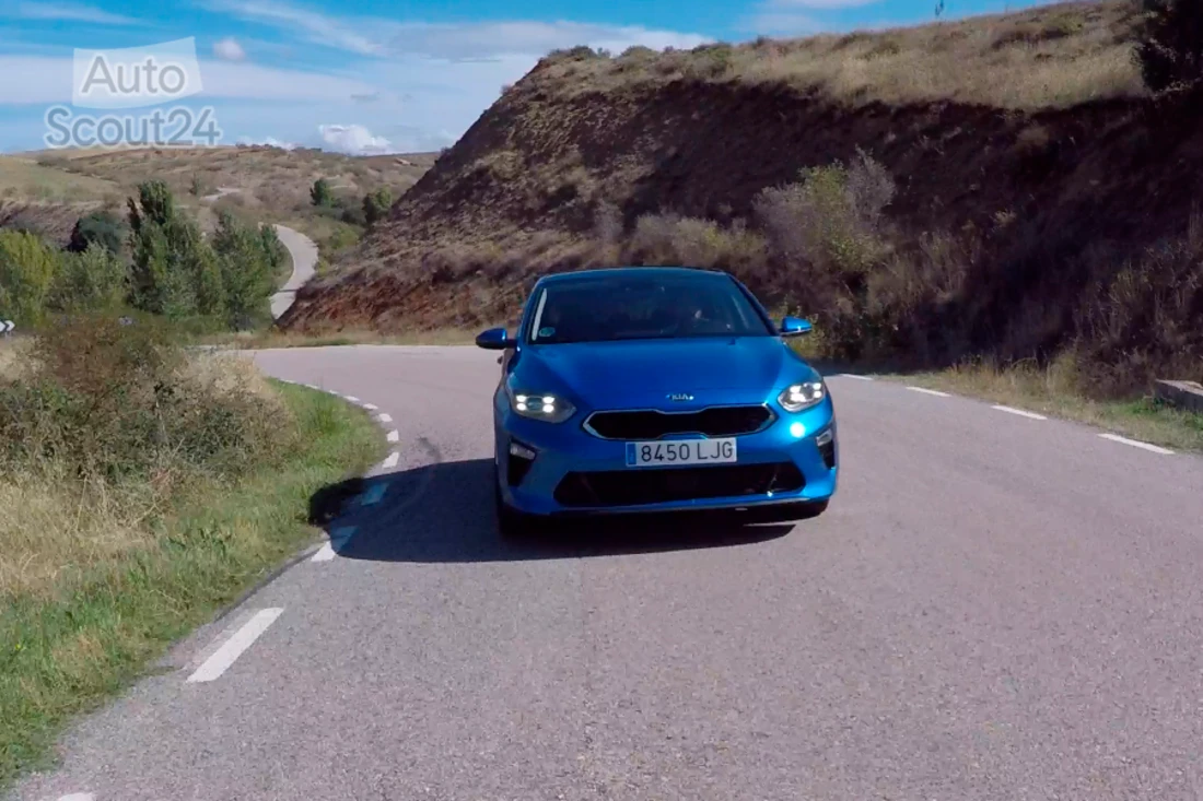 FT 23 Kia Ceed CRDi MHVE rodando2 FT 23 Kia Ceed CRDi MHVE rodando2