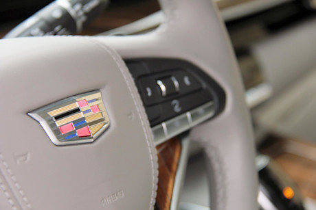Editorial 2021 cadillac escalade esv premium luxury platinum 20 dw