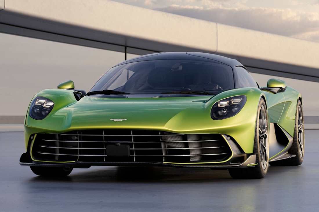 Aston-Martin-Valhalla-2026 (2).jpg