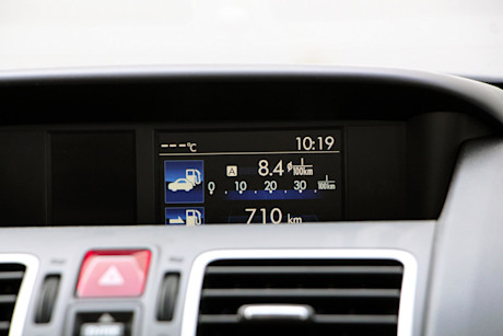 Editorial 2015 subaru xv crosstrek jb 17