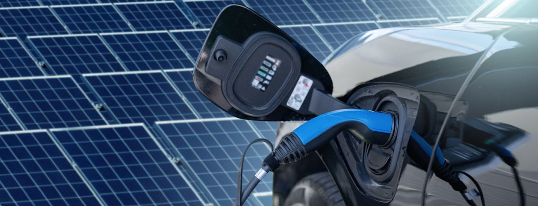 Auto opladen met zonnepanelen: dit zijn de mogelijkheden