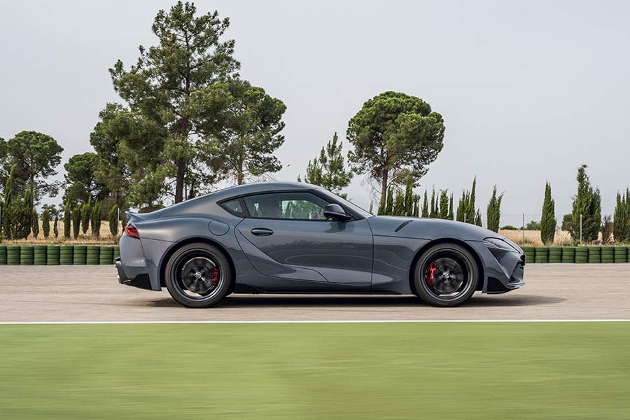 Toyota Supra Manual (6).jpg