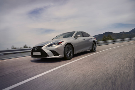Lexus es