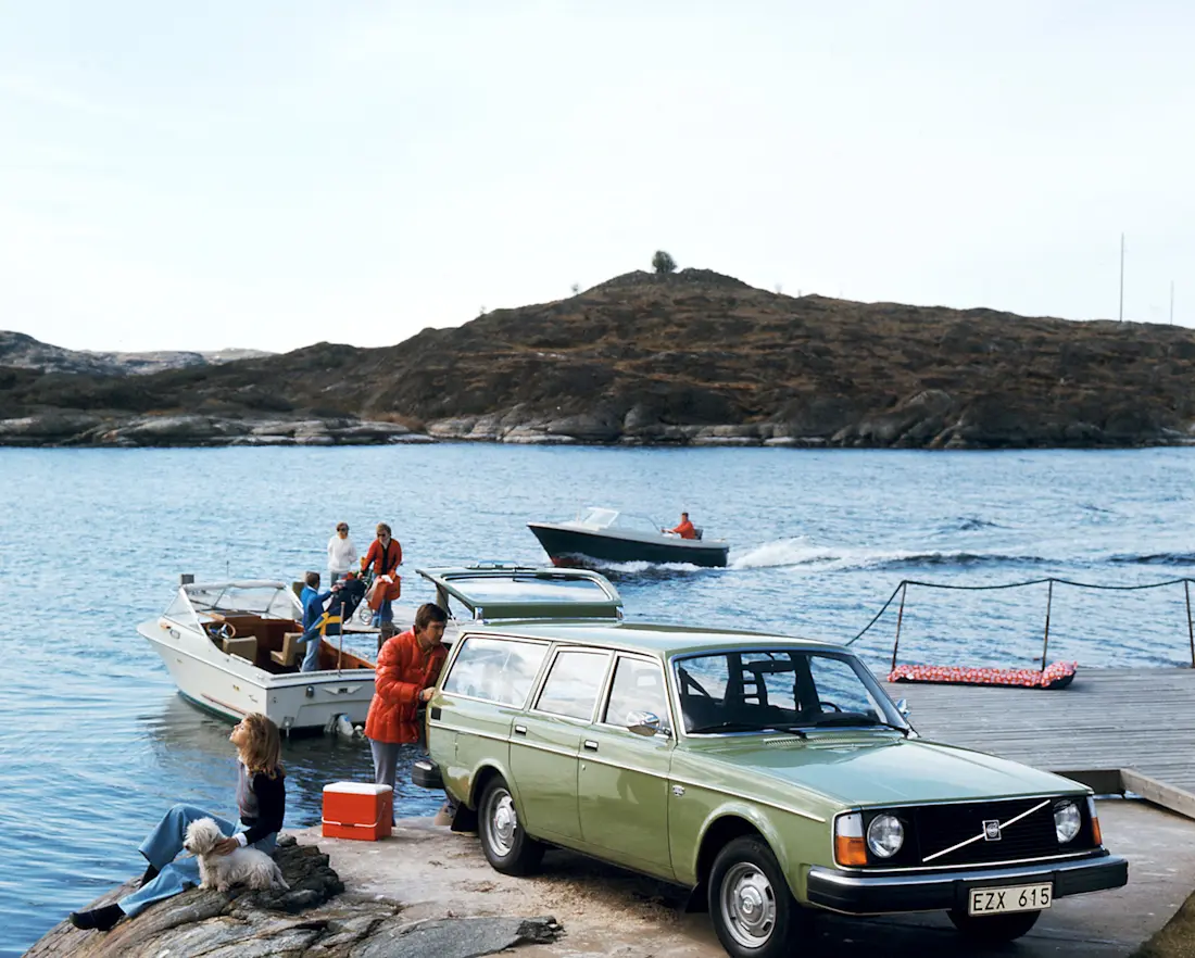 Volvo 245