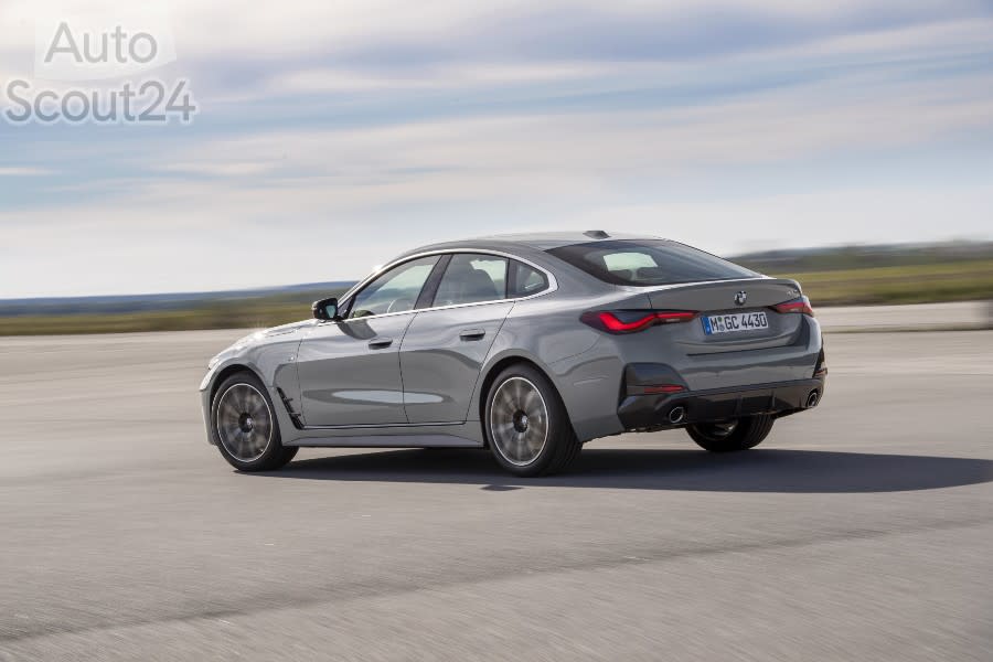 P90424590_highRes_the-all-new-bmw-430i (2).jpg