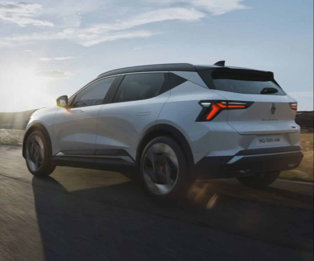 renault-scenic-e-tech-electric-2024-2023-6.jpg