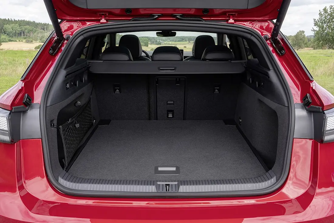 BEBE20250619 Volkswagen ID.7 Tourer GTX 04
