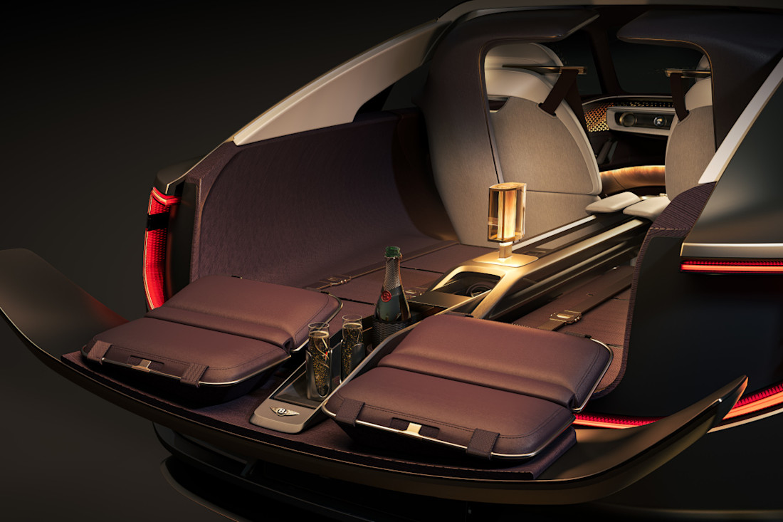 Bentley-EXP-15-2025-interior (9).jpg