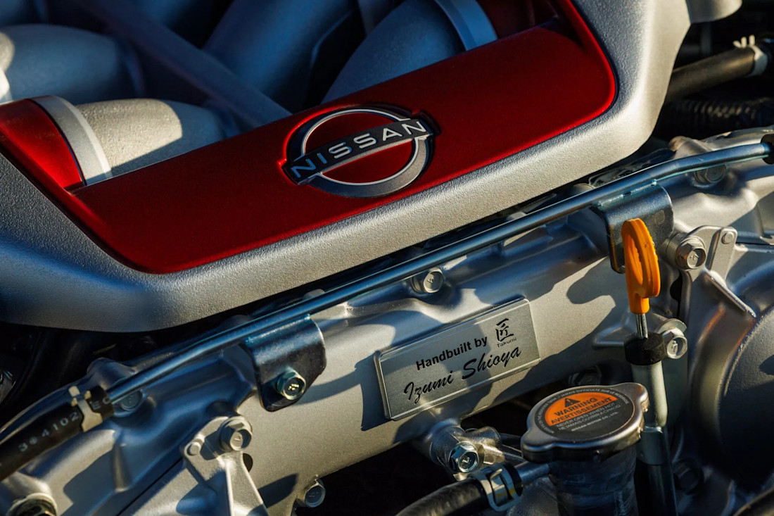 Nissan-GT-R-Specials-2024-motor.jpg