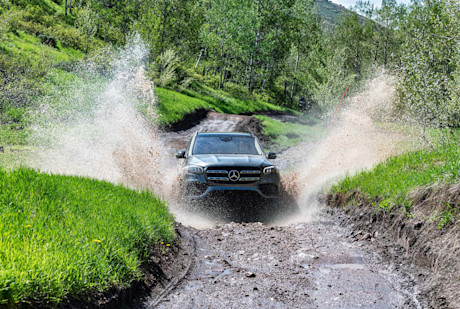 Editorial 2020 mercedes benz gls class 03 mercedes benz