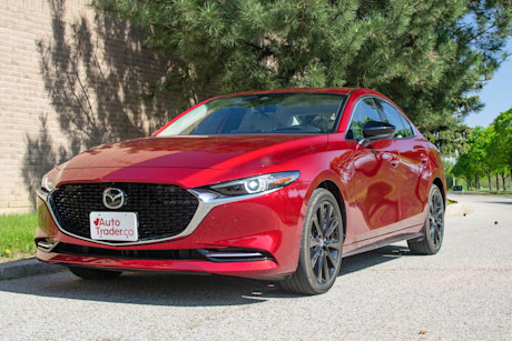 Editorial 2021 mazda3 gt turbo awd 02 sm