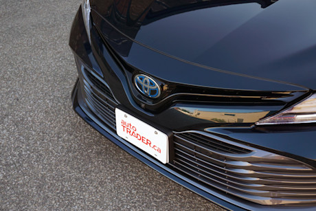 Editorial 2020 toyota camry hybrid xle 09 di