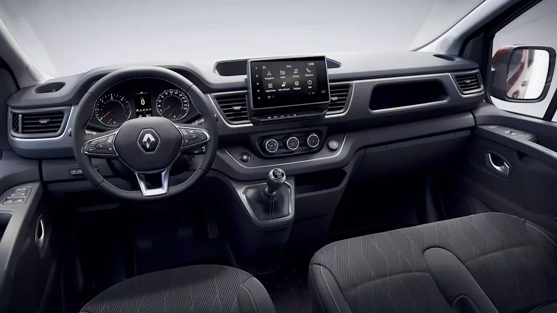 renault-trafic-interior