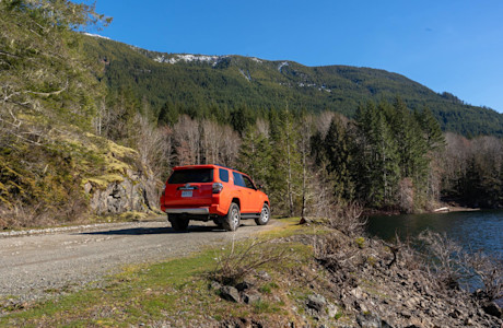 Editorial 2024 toyota 4runner trd off road td 240412 10 jw