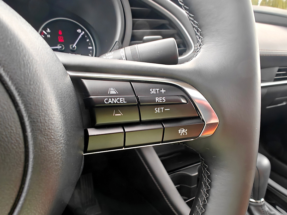 2026 Mazda3 GX AWD - TD - BH - 260415 - 7.jpg