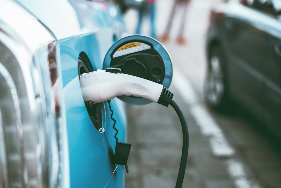 E-Auto-Ladestation zuhause installieren