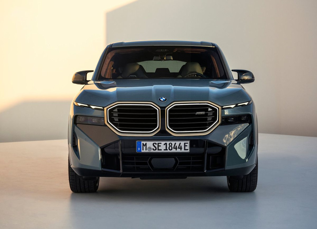 BMW XM speciel element