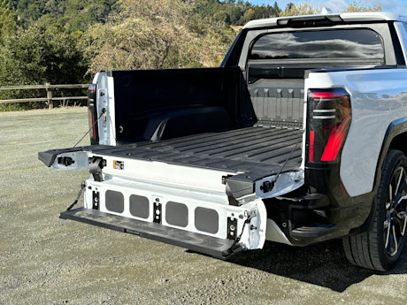 GMC Sierra EV Denali 2025 : Premier Essai Body Image