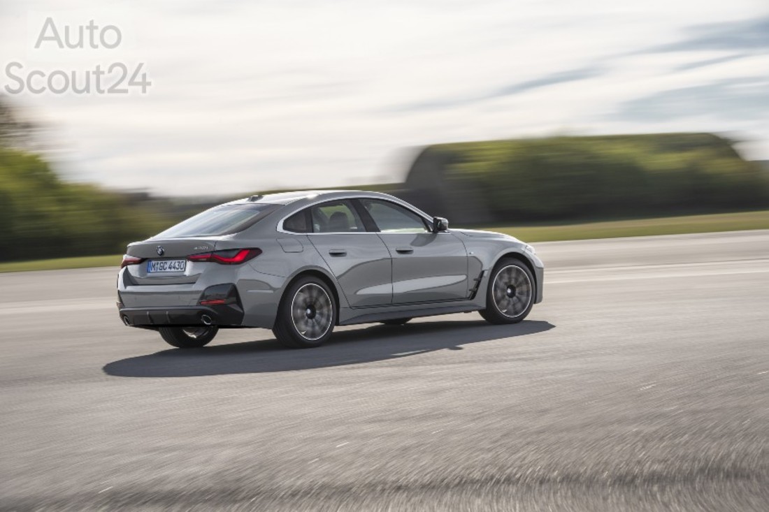 P90424591_highRes_the-all-new-bmw-430i (2).jpg