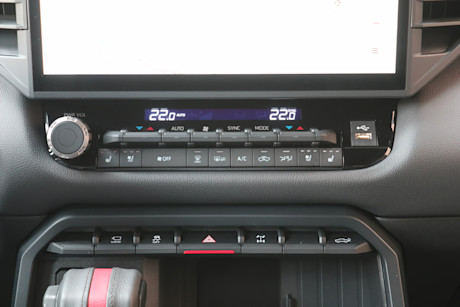 Editorial 2025 toyota tundra hybrid td jm 250237 30