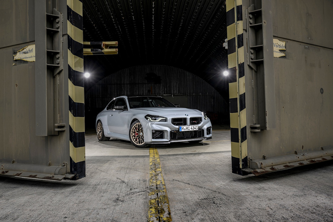 P90600863 lowRes the-new-bmw-m2-cs