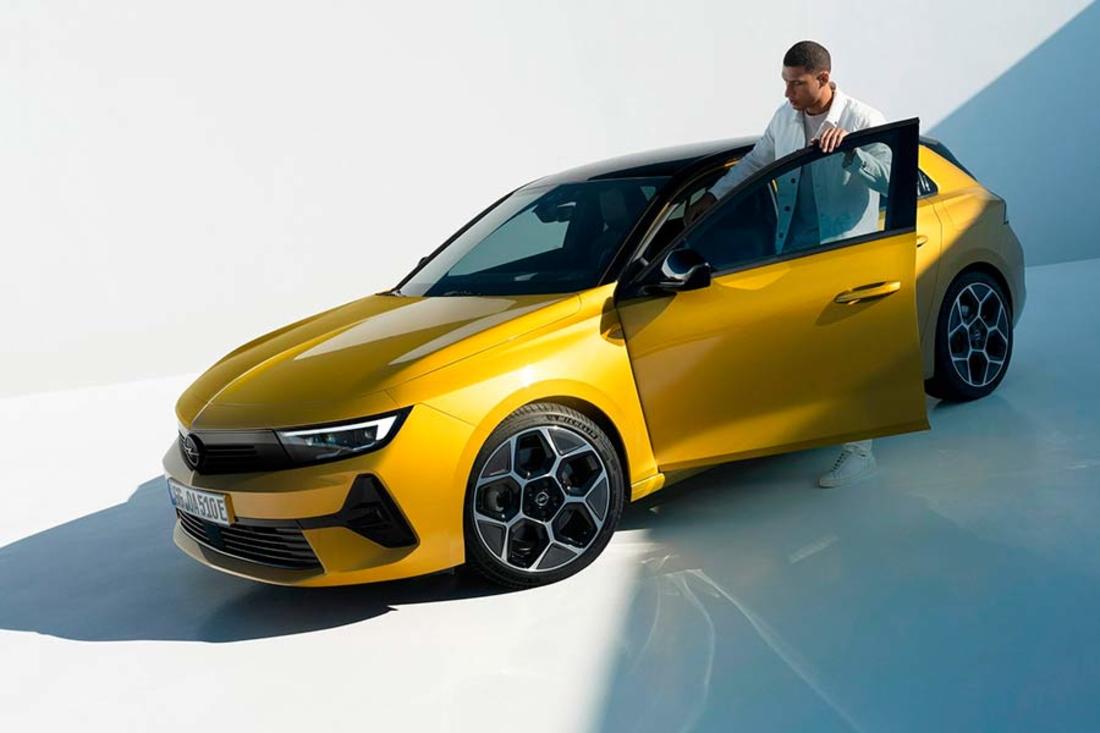 Opel-Astra-2022-1600-07.jpg