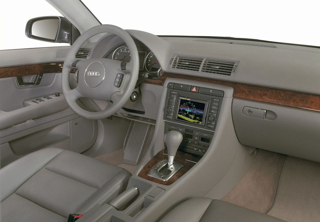 Audi-A4-2000 interior