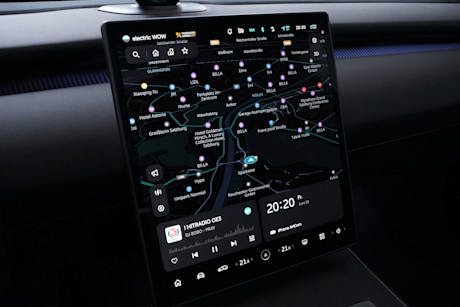 11 nio-et5-touring-2026-zentrales-display