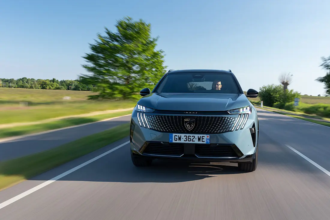 PEUGEOT E5008TESTDRIVE 2406TC0167 PEUGEOT E5008TESTDRIVE 2406TC0167