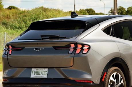 Ford Mustang Mach-E Premium RWD 2021 : essai routier Image