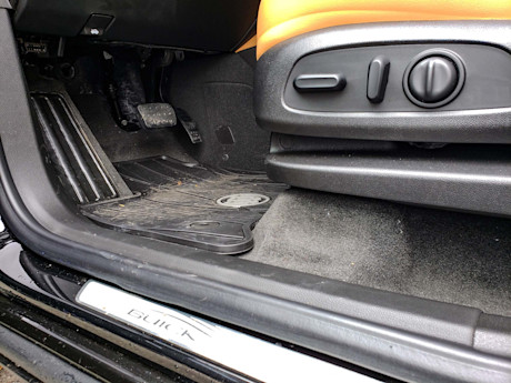 Editorial 2020 buick enclave essence 24 sw