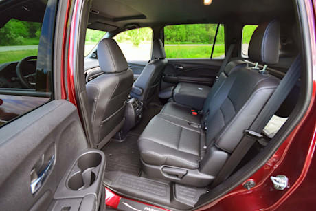 Editorial 2019 honda passport touring 16 jp