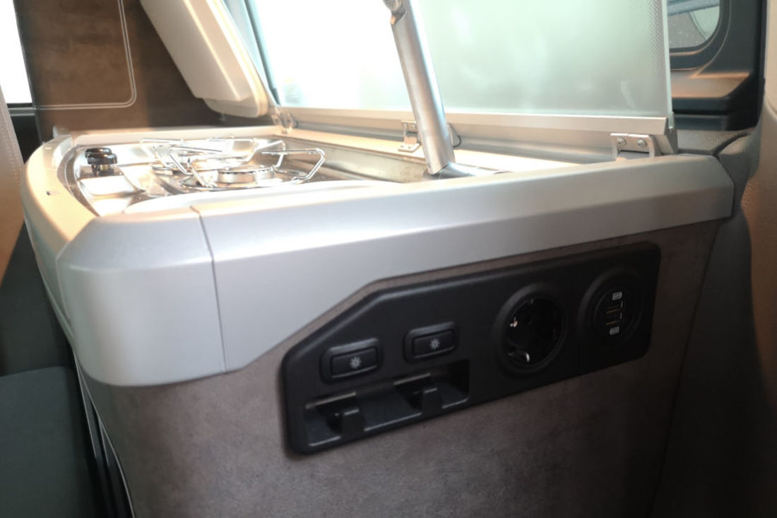 Volkswagen-california-ocean-2023-autoscout24 (40).jpg