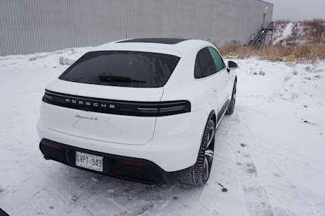Editorial 2025porsche macan electric td jl 250225 3