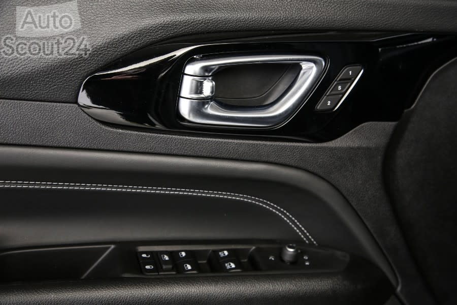 3.NewJeep®Compass_details (2).jpg