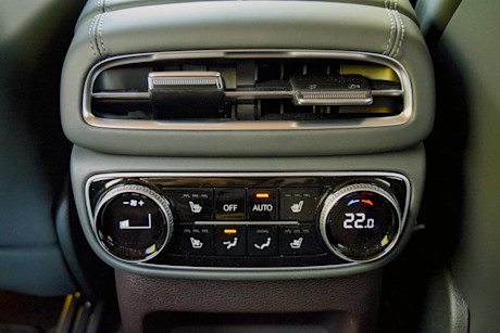 Editorial 2021 genesis gv80 35t prestige 22 sha