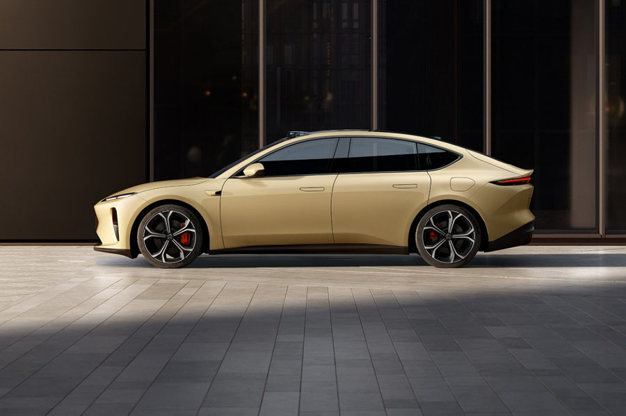 Nio-ET5-2.jpg