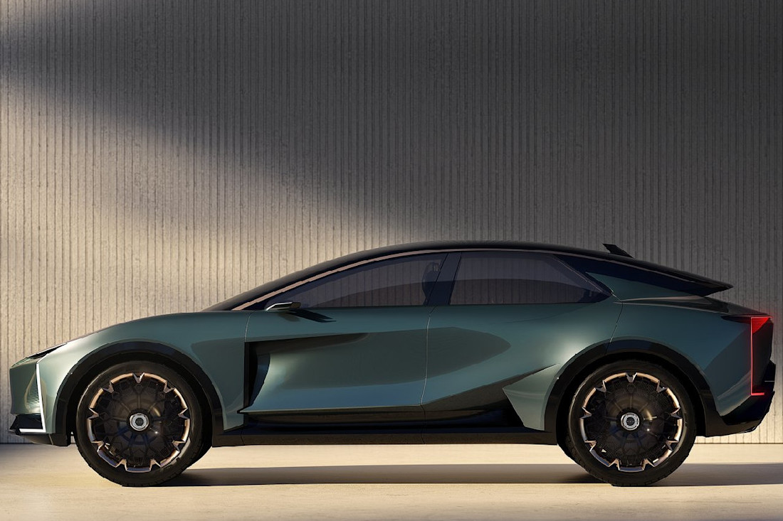 Lexus-LS_Coupe_Concept-2025 (3).jpg