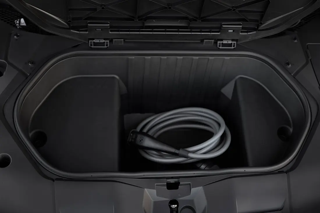 BMW iX4 50-8